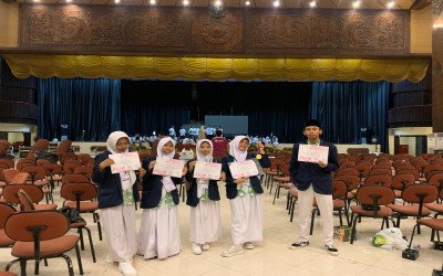 MA Salafiyah Kajen Pati Raih Medali Emas pada Ajang I2ASPO 2025 melalui Inovasi Smart Classroom Berbasis IoT