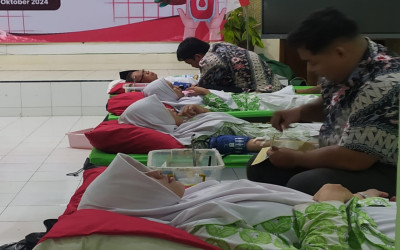 PMR MA Salafiyah Kajen Pati Gelar Donor Darah Bersama PMI Pati