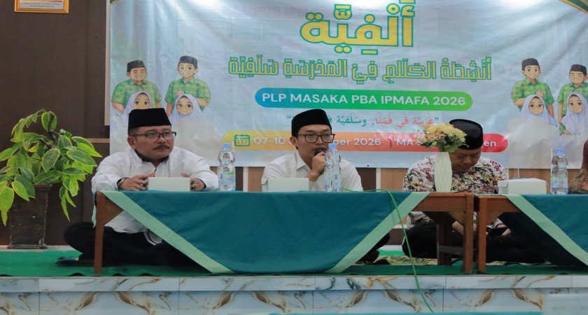 Mukhoyyam Bahasa Arab ALFIYAH Resmi Dibuka, Dorong Siswa MA Salafiyah Kajen Terbiasa Berbahasa Arab